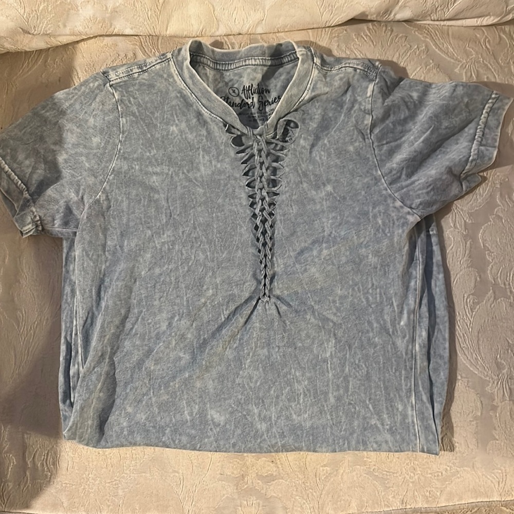 Women’s t shirt